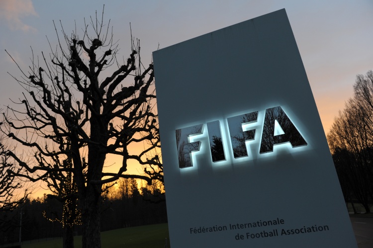 官方：因第三方不当干预足协选举，FIFA决定对斯里兰卡全球禁赛