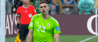 大马丁在世界杯上的“尬舞”