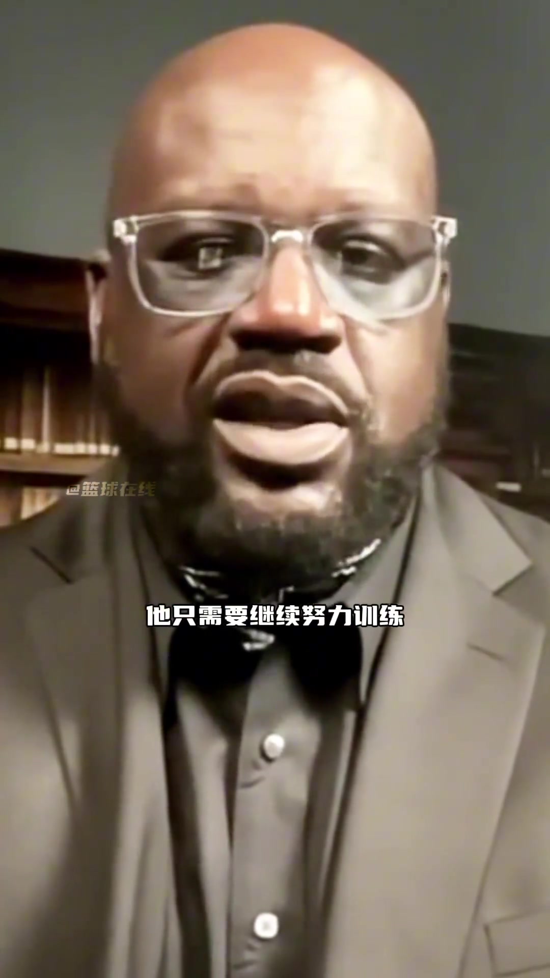 奥尼尔:布朗尼是我的侄子他得忽略别人怎么说专注热爱