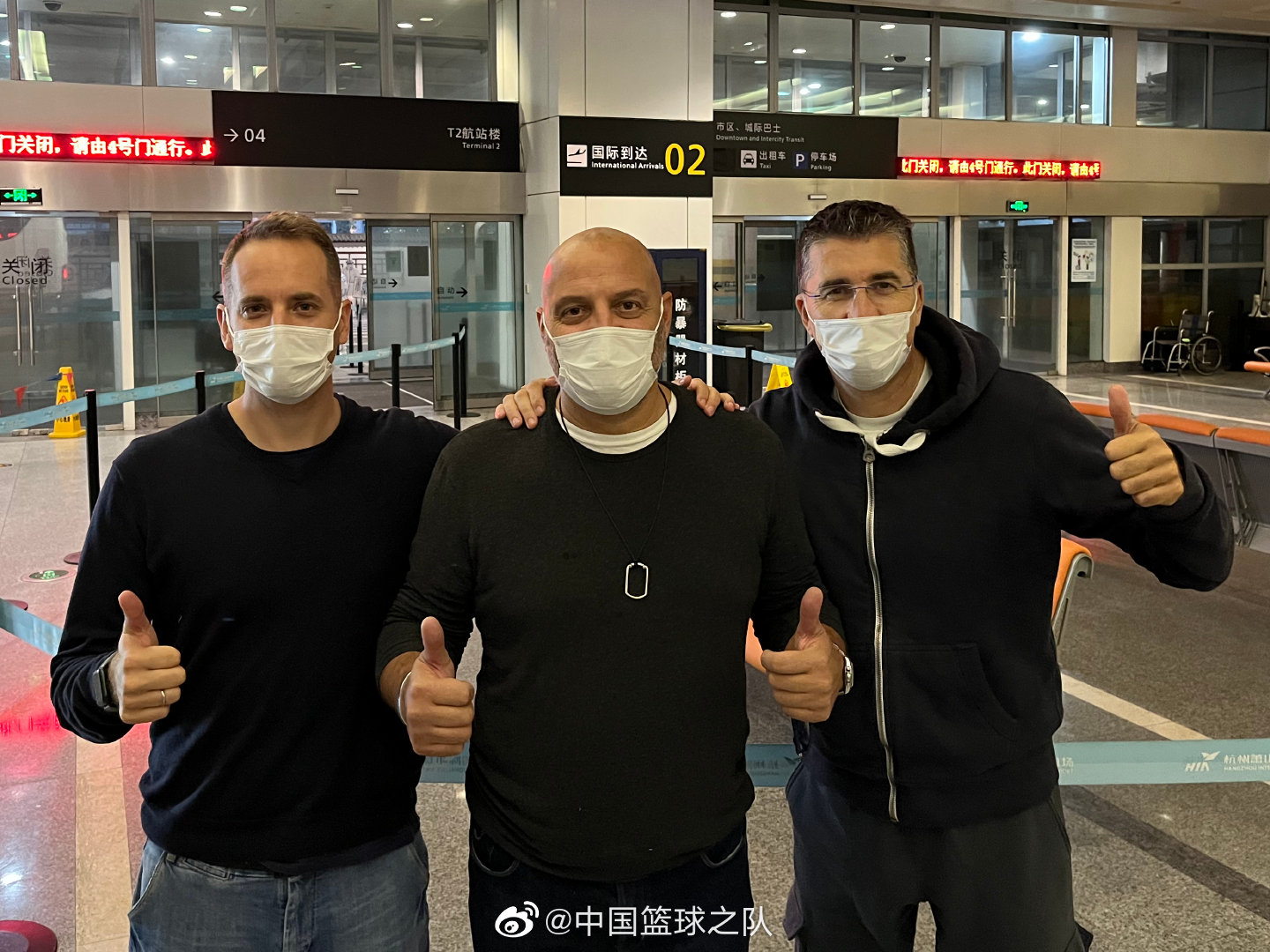 官方：中国男篮新任主教练乔尔杰维奇已抵达杭州