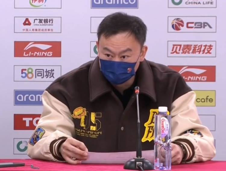 刘维伟：今天球队人员不足 特别近期的伤病比较严重
