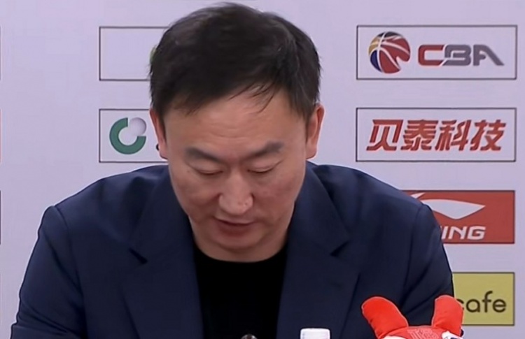 刘维伟：本场虽失利但对过程非常满意 球员尽力了输球是教练责任