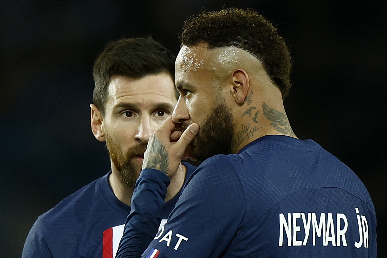 巴黎人报：内马尔今夏可能被出售，但巴黎担心球员无法通过体检