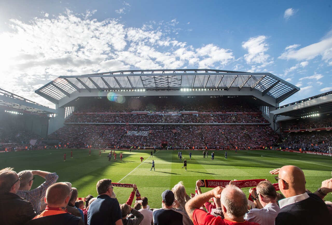 英超球场气氛调查：曼联主场最佳，利物浦客场最佳主场第二