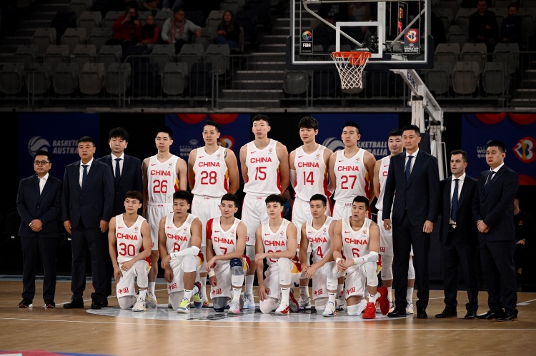 亚大区球队FIBA排名：澳大利亚队第3 伊朗队第20 中国队第27