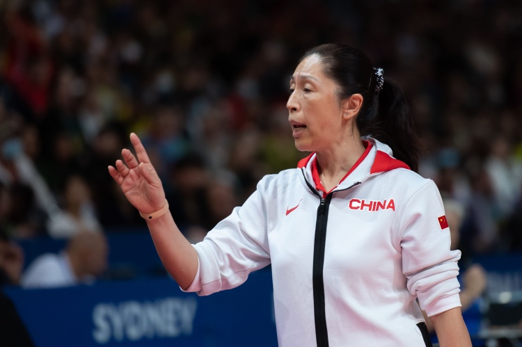 杭州亚运会收获杭州亚运会两连胜中国女篮大胜之中找问题
