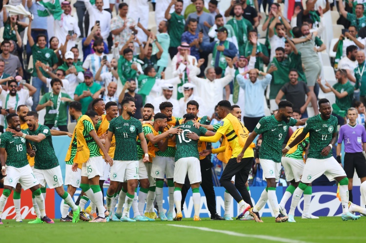 亚足联撰文称赞沙特队：击败阿根廷+终结对方36场不败