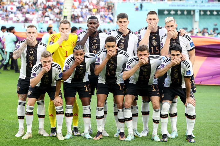 德国足协接受联邦议院问询，解释世界杯失利原因