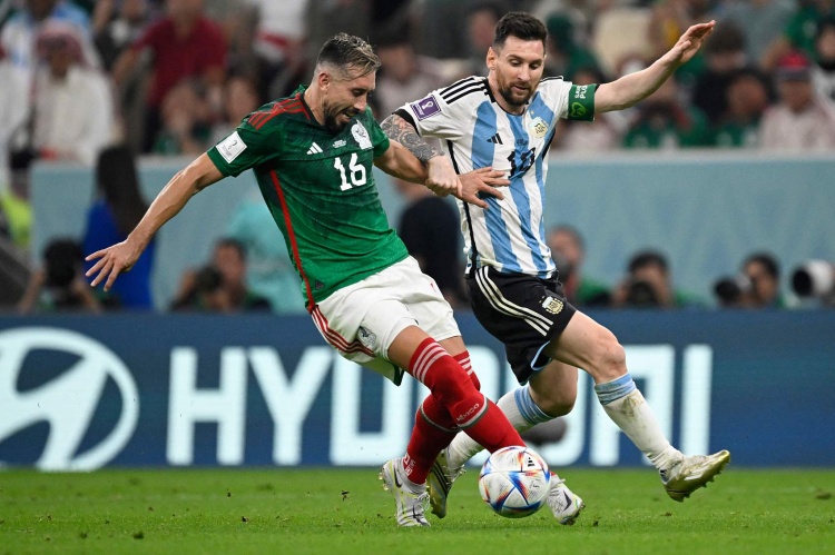 阿根廷vs墨西哥全场34次犯规，创本届世界杯单场纪录