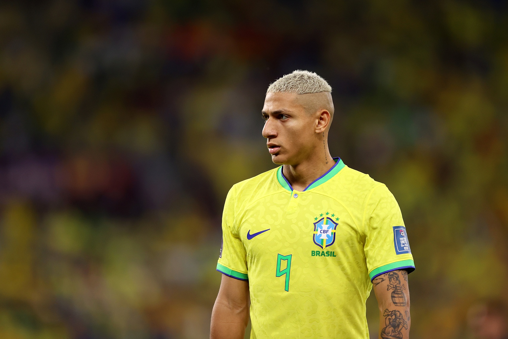 巴西足协：理查利森与马尔基尼奥斯因伤无缘出战与摩洛哥的友谊赛