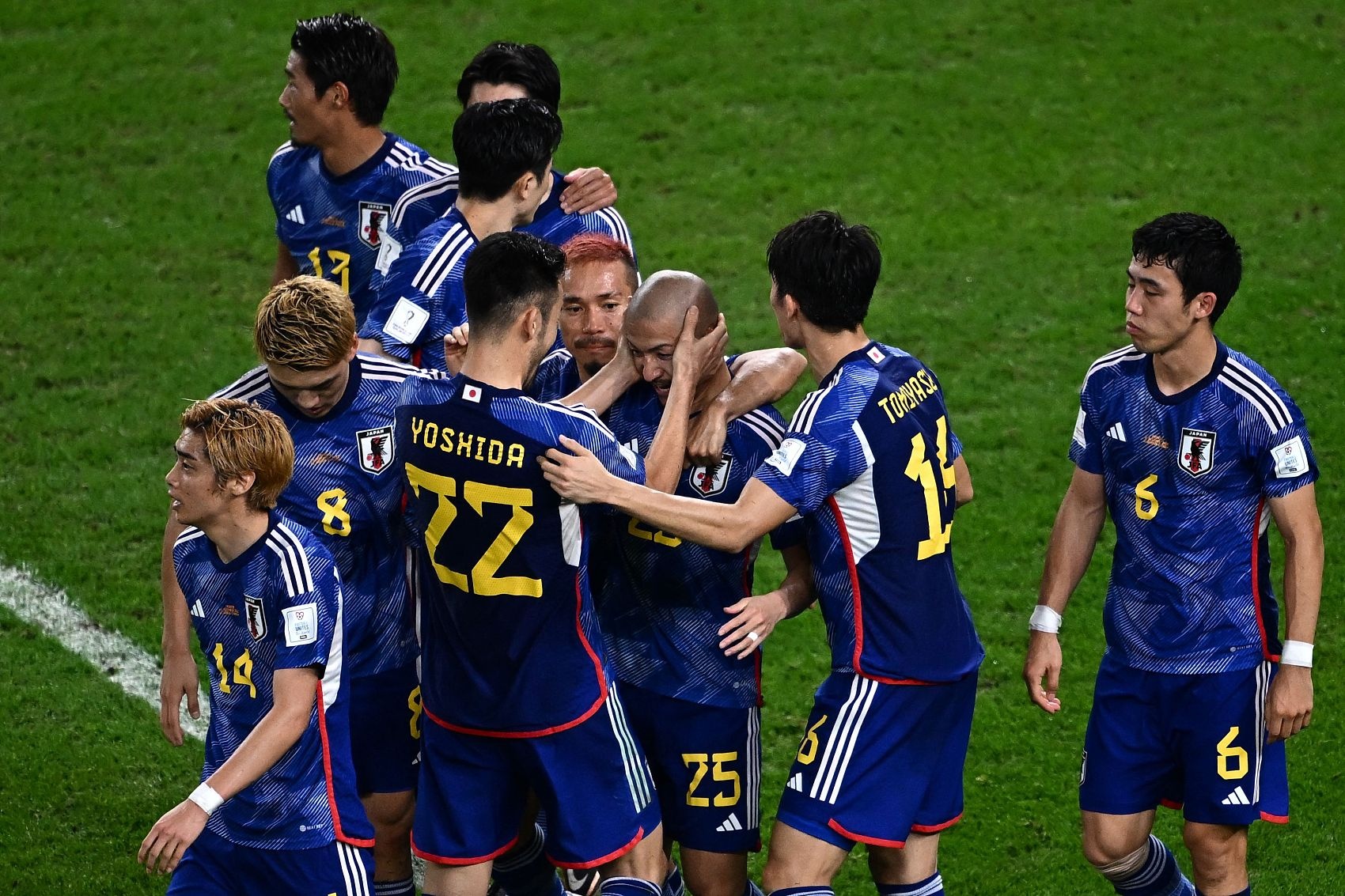 韩乔生：日本展示了亚洲足球的全新面貌，但我们仍是“一地鸡毛”