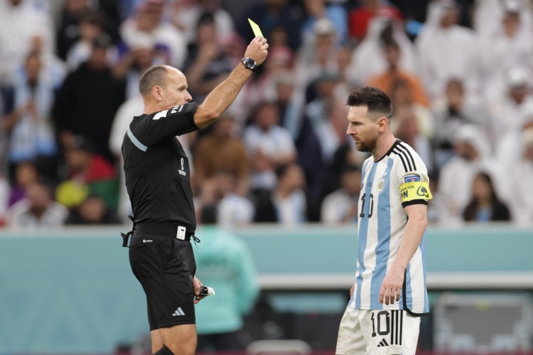韩乔生点评阿根廷vs荷兰主裁拉奥斯：猪八戒照镜子，里外不是人