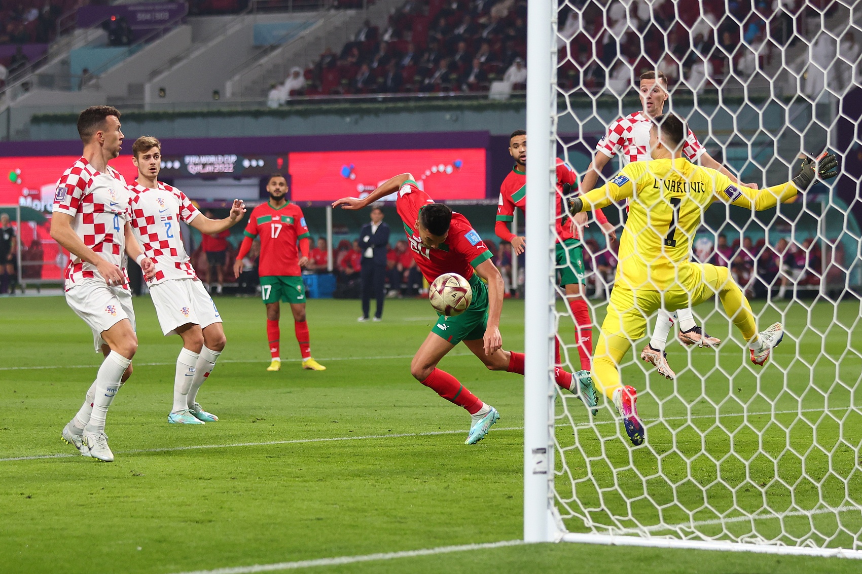 摩洛哥后卫达里成为首位在世界杯三四名决赛进球的非洲球员