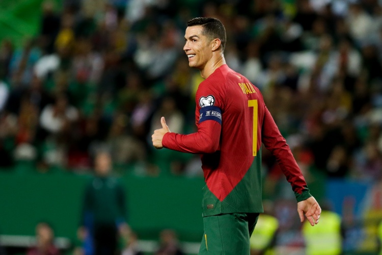 葡萄牙自1999年以来首次在欧预赛开局2连胜