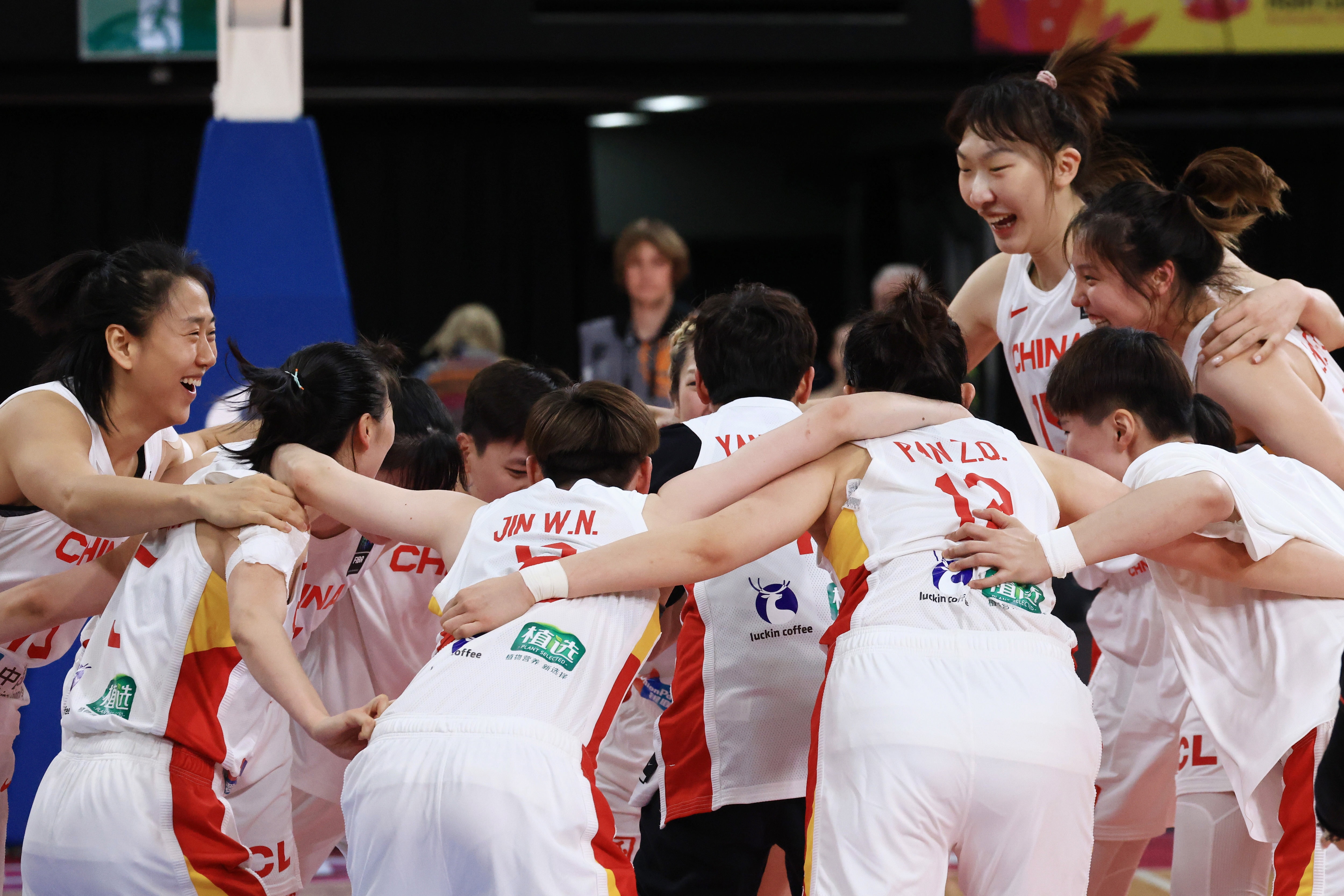 为备战亚运会中国女篮8月底将与澳大利亚女篮展开一系列热身赛