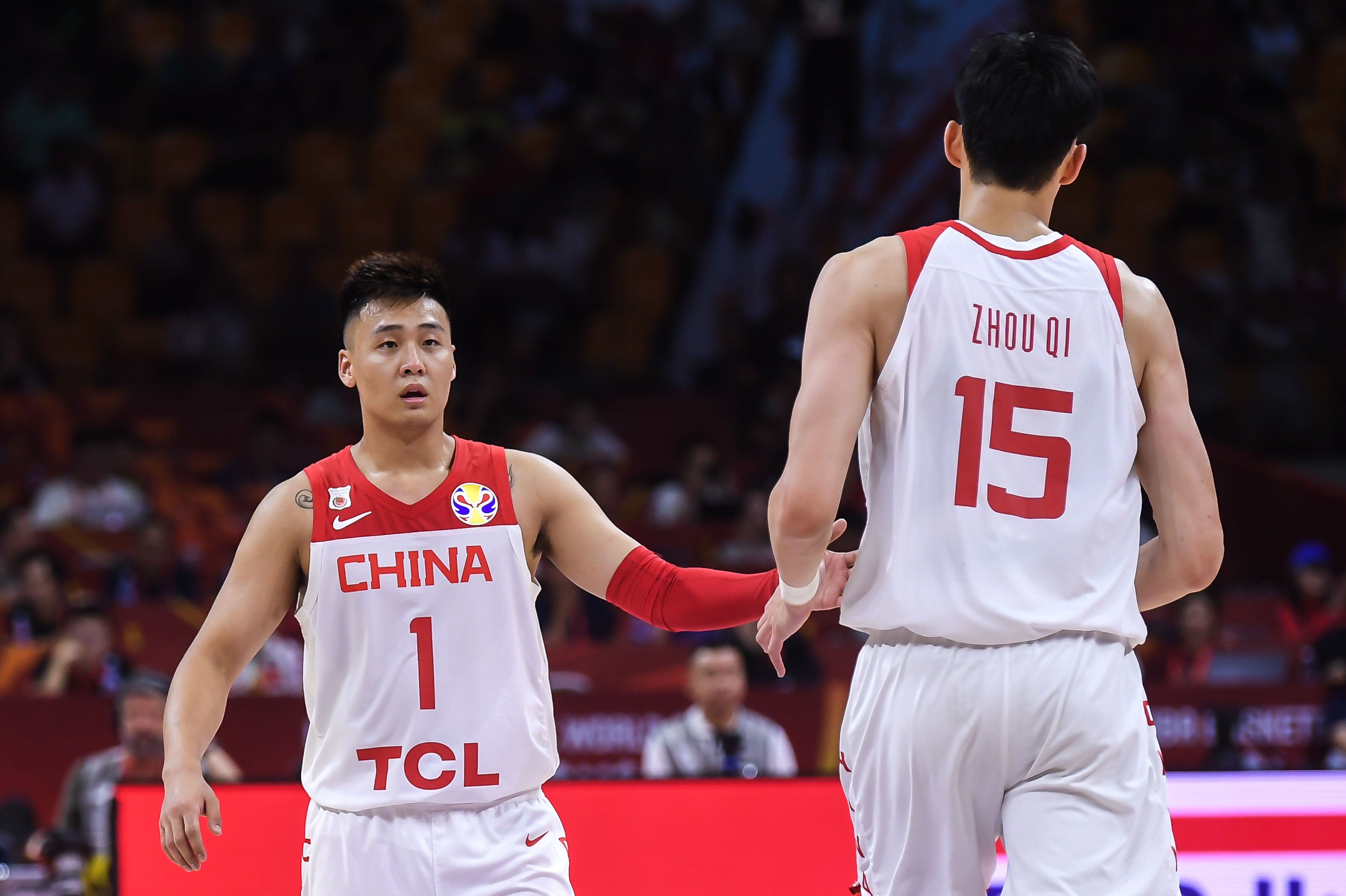 新京报：世界杯首战不敌塞尔维亚中国男篮的挑战还在后面