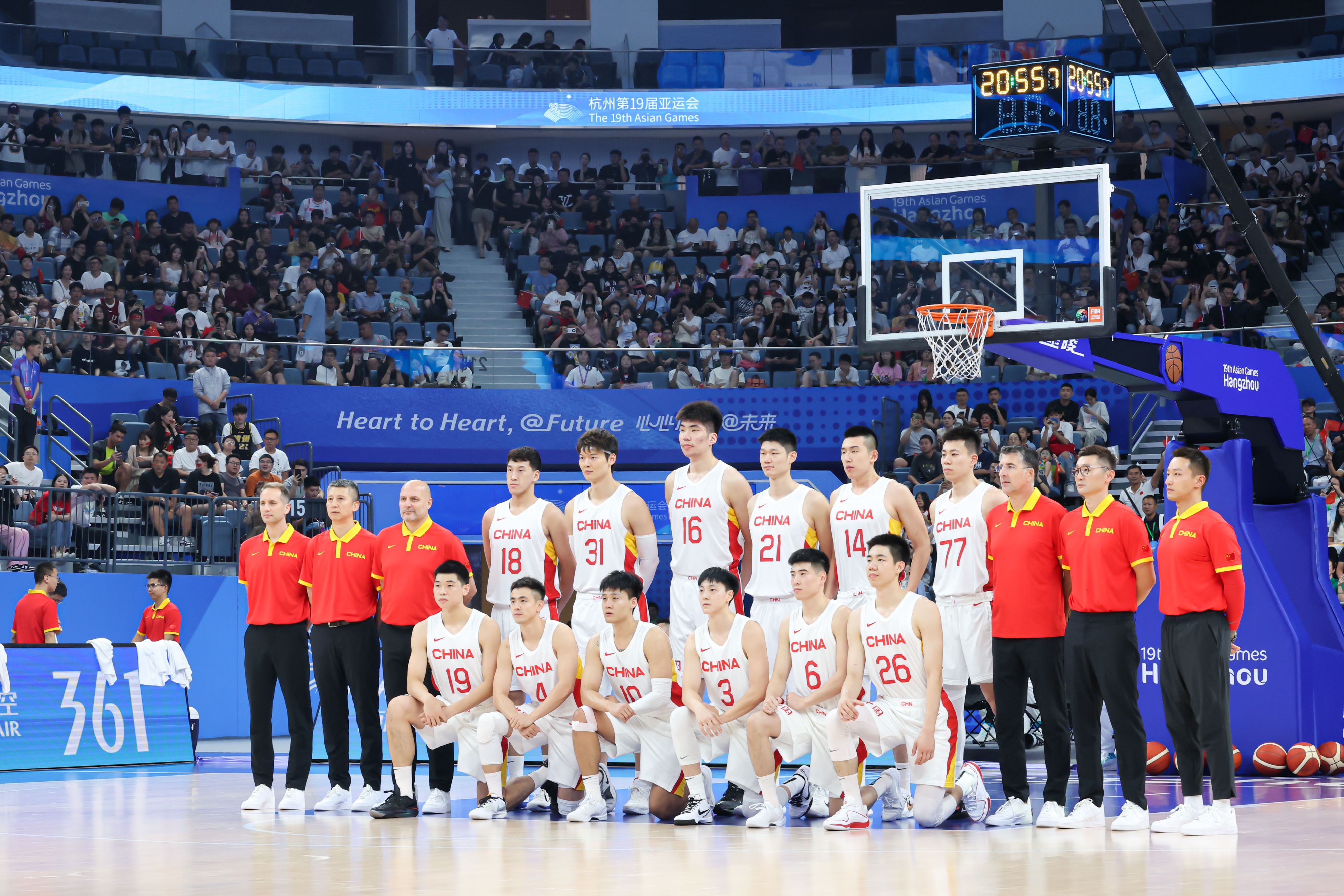 赵探长：这是亚运会至今中国男篮打得最好的半场得分能否破百