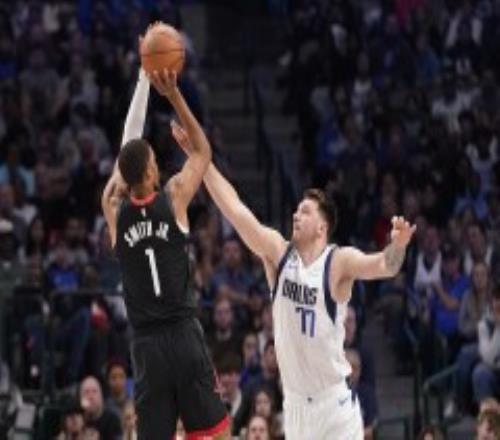 独行侠大胜火箭队 东契奇爆砍35分12篮板13助攻