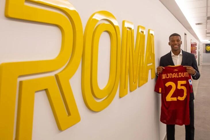记者：维纳尔杜姆恢复跑步训练和有球训练，罗马想让他2月初复出
