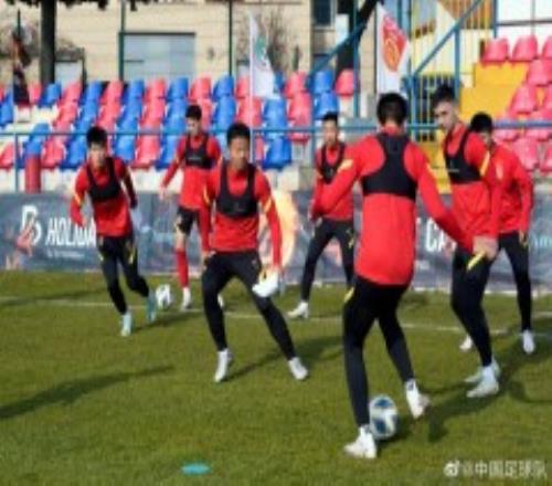 中国U20男足热身赛0-1斯洛文尼亚U19