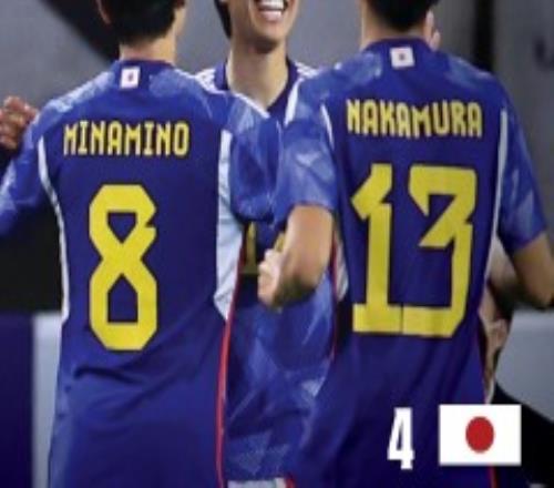 日本队热身赛4-1大胜加拿大