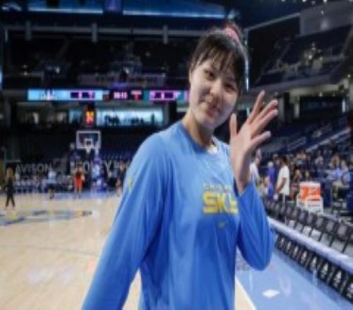 李月汝将赴美备战WNBA 膝盖伤势无大碍