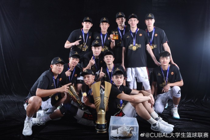 羊城晚报：CUBAL决赛两队30人名单中有11名球员毕业于东莞的高中