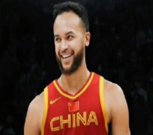 李凯尔8月20日中国男篮首秀 中国男篮备战男篮世界杯迎重大利好