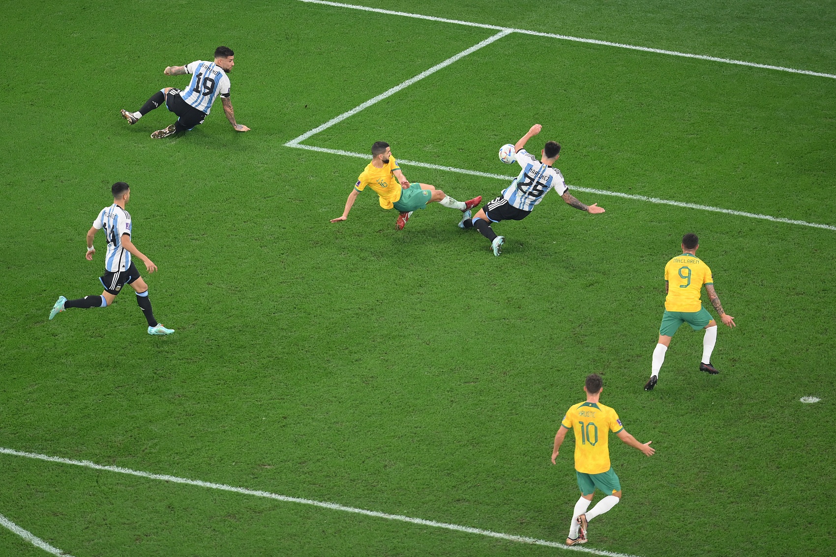 记者：利桑德罗阻止的，本可能成世界杯历史最佳个人秀进球之一