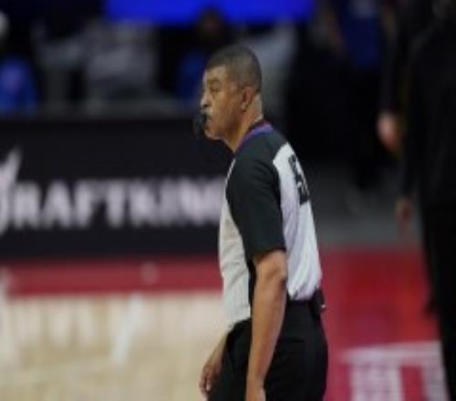 Nba名哨因辱骂丁威迪遭禁赛 NBA裁判也不能肆意妄为